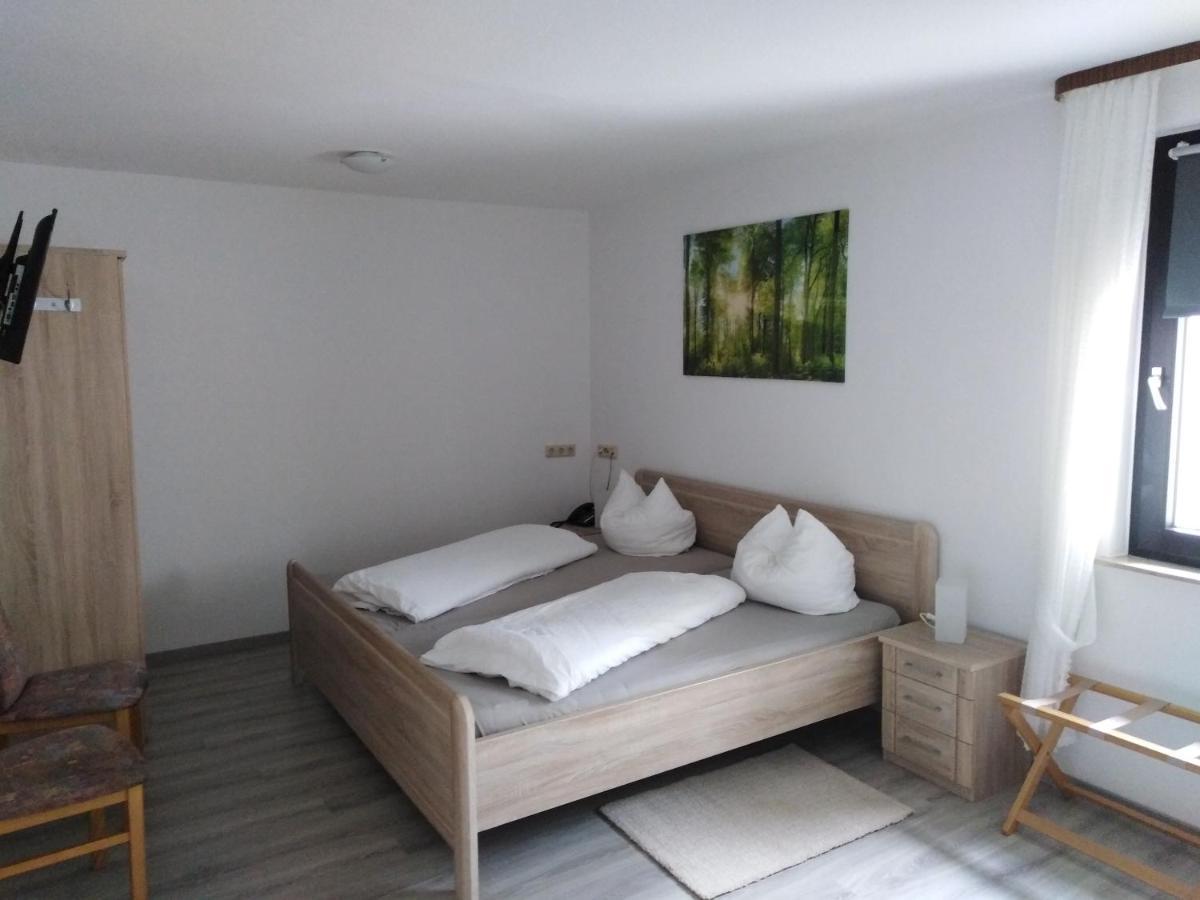 Zimmer Ohne Fruehstueck In Der Forellenzucht 布尔根 外观 照片